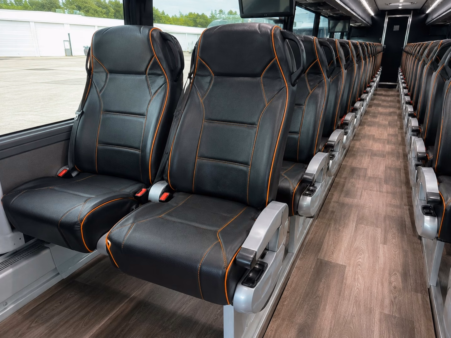 browse buses for shreveport sports fan group travel and away game trips