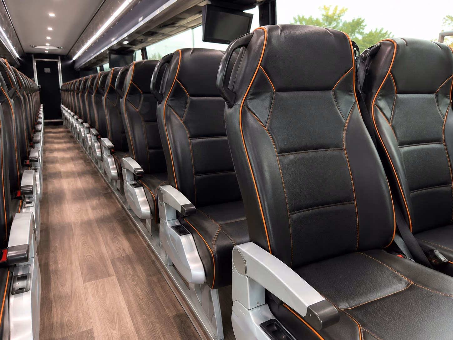 find the right bus for centenary gentlemen and ladies athletics in shreveport