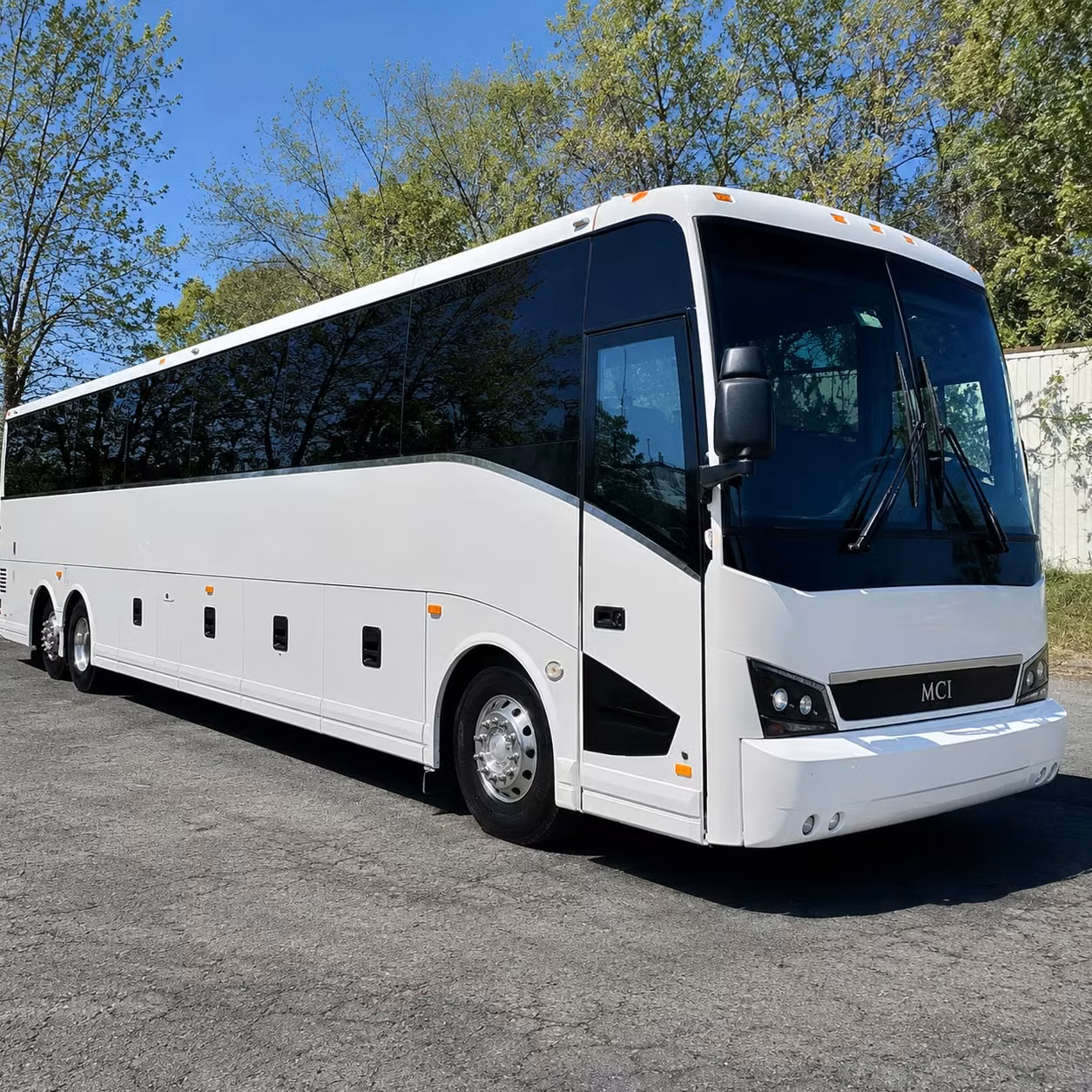 school field trip charter bus rentals in shreveport
