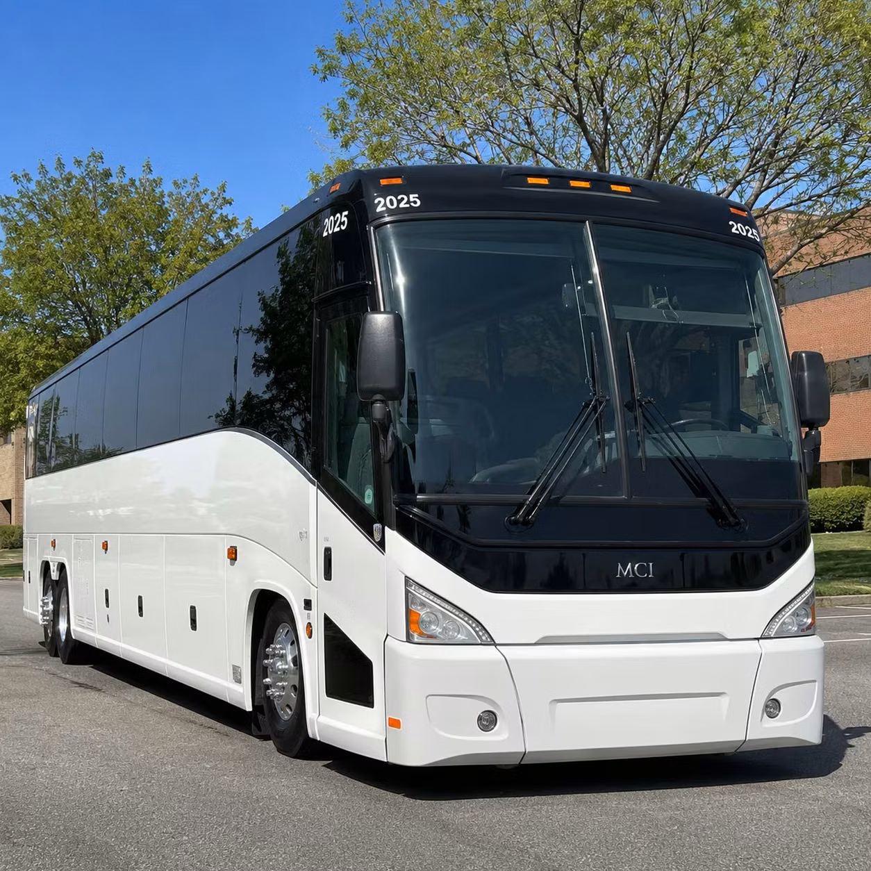 shreveport municipal auditorium concert bus rentals